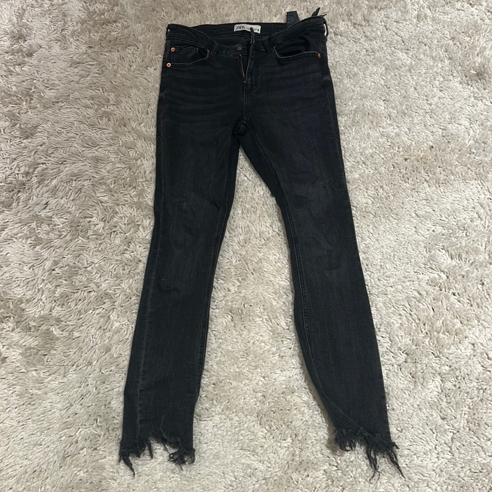 ZARA Black Freyed end jeans